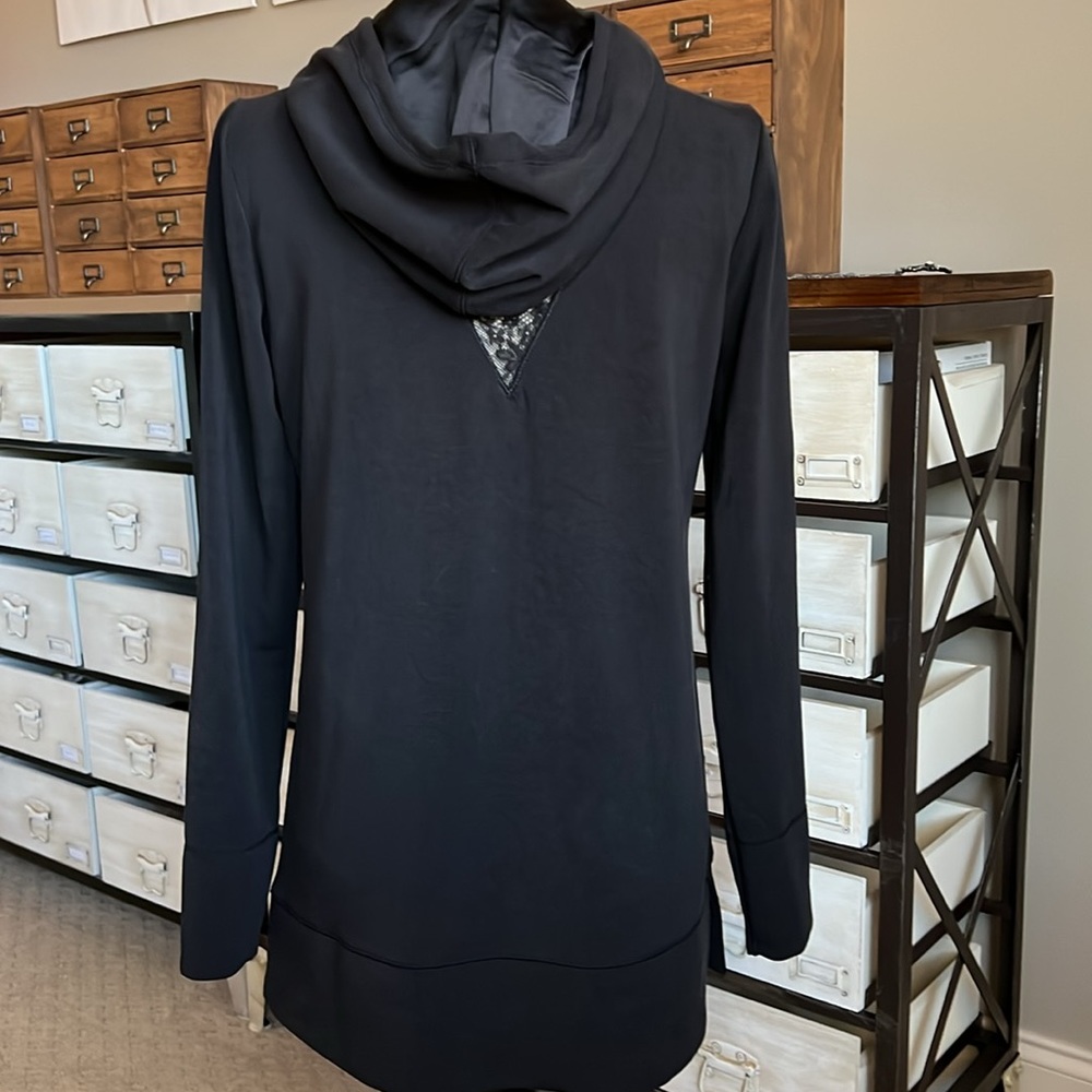 White House Black Market WHBM WKND Lace Inset Black Hoodie - Picture 8 of 10
